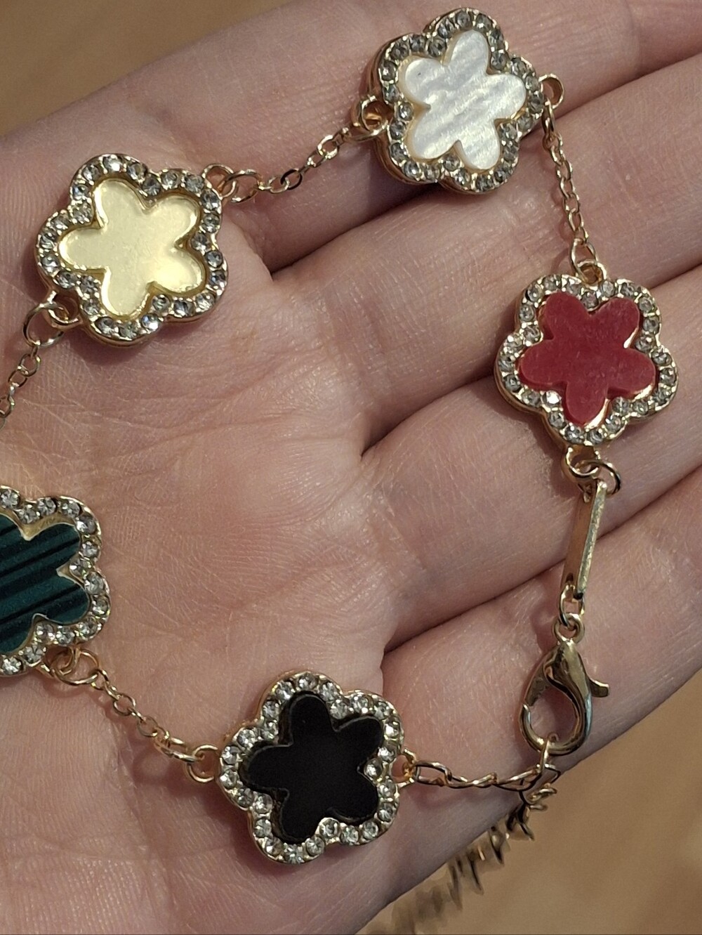 Chic Colorful Five Leaf Diamond Clover Gold bracelet - Picture 5 of 7